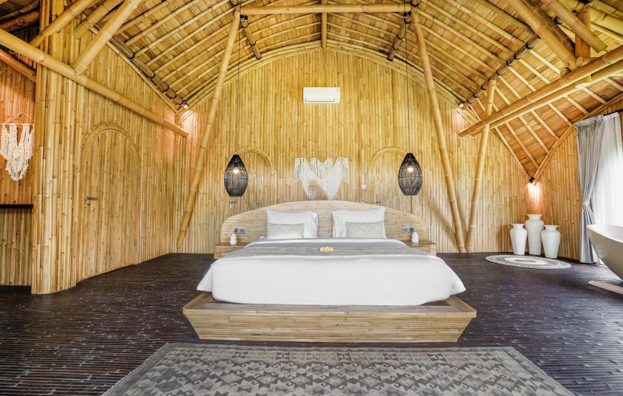 Eco Six Bali Hotel Tampaksiring Екстериор снимка