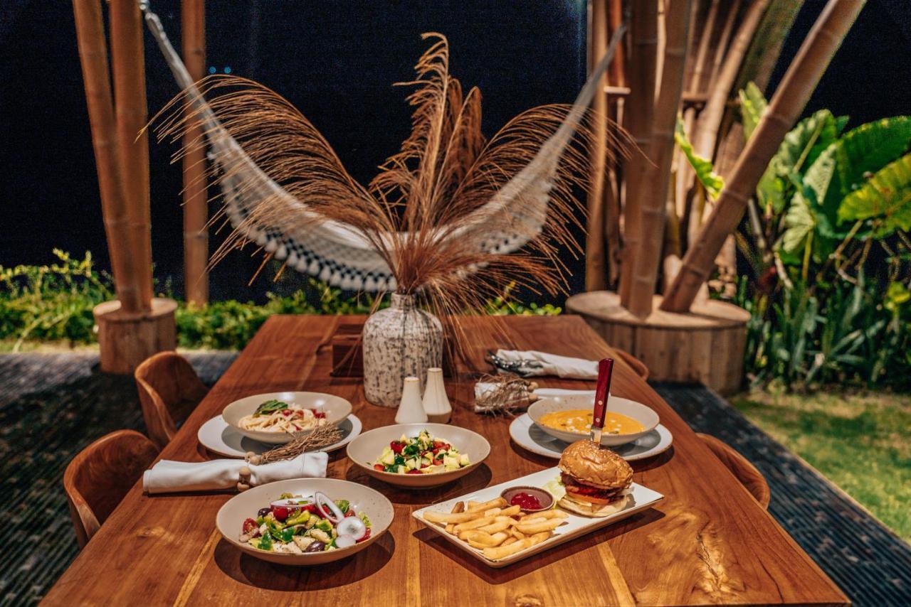 Eco Six Bali Hotel Tampaksiring Екстериор снимка