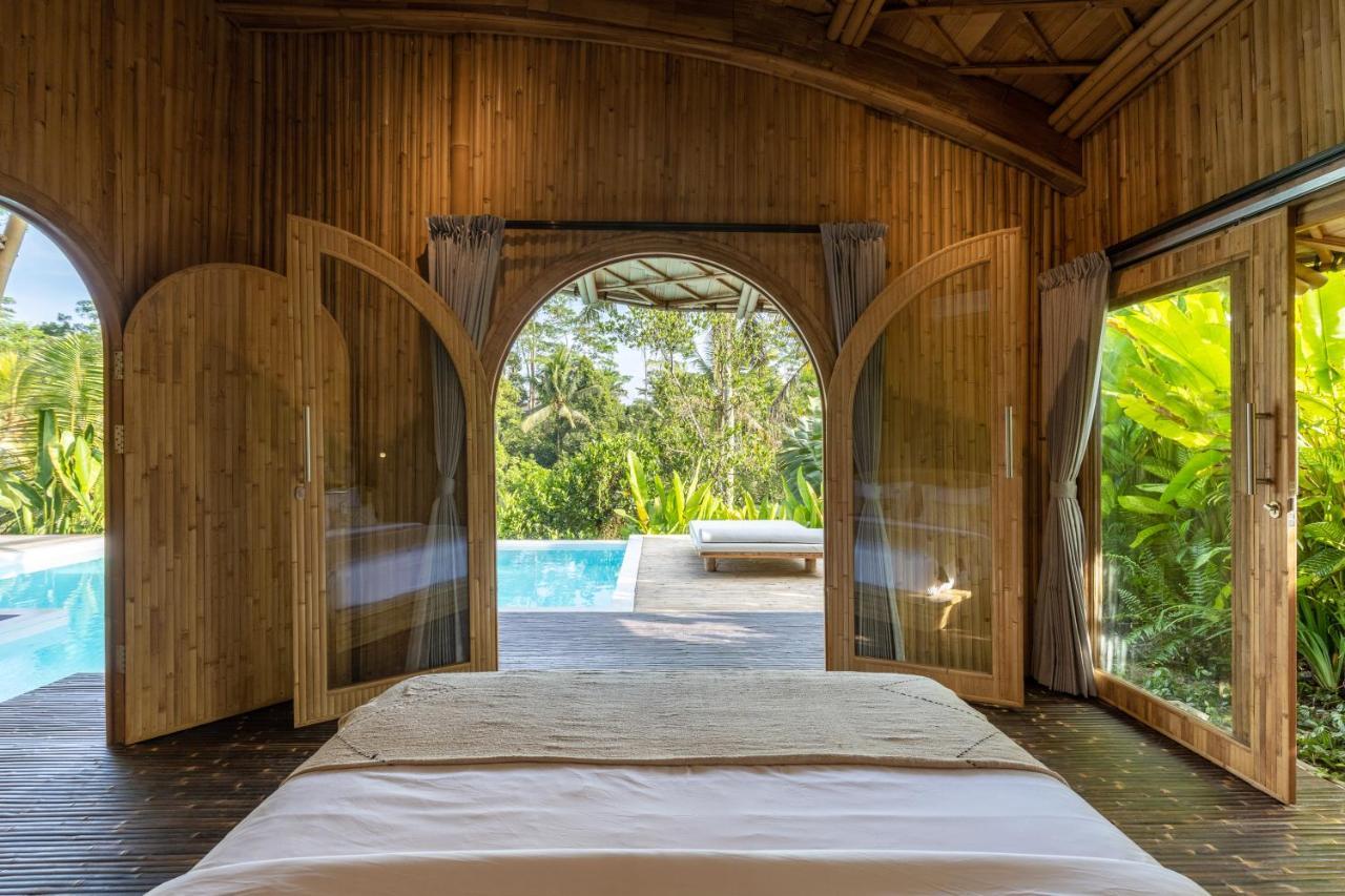 Eco Six Bali Hotel Tampaksiring Екстериор снимка