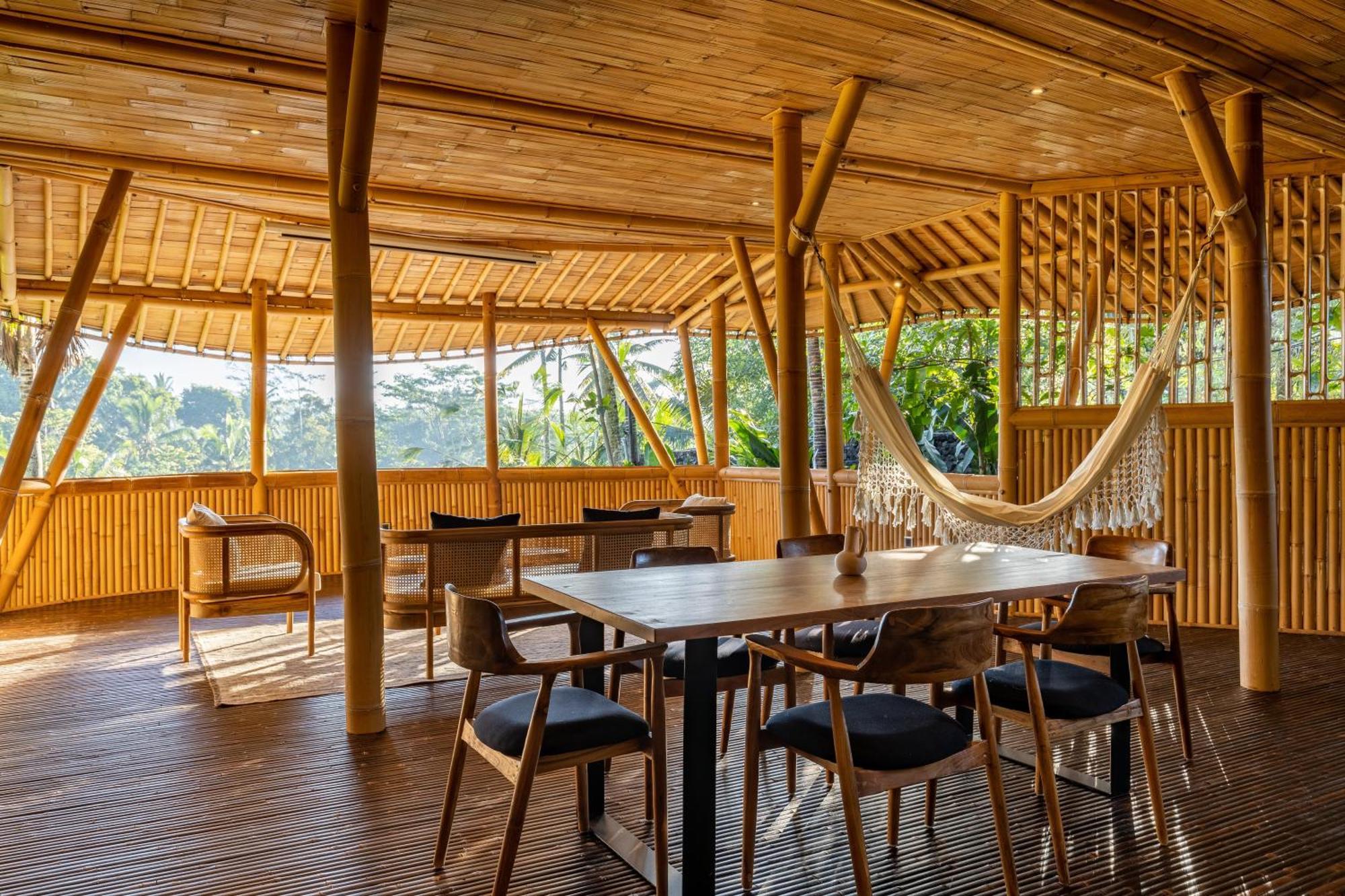 Eco Six Bali Hotel Tampaksiring Екстериор снимка